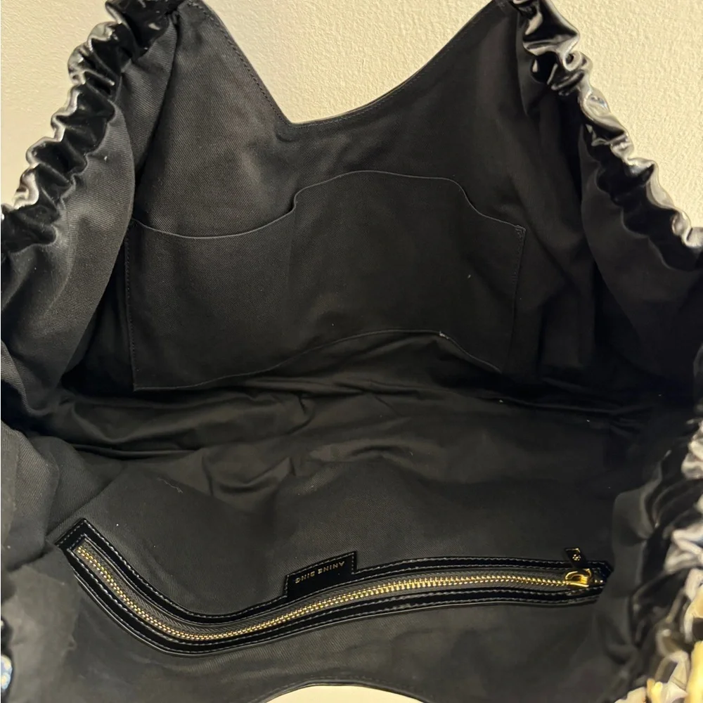 New- Anine Bing Kate Bag in High-Shine Black - Picture 7 of 11
